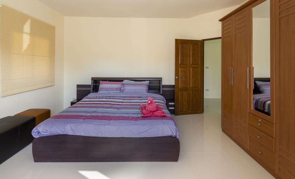 Ratana Villa - Pattaya Holiday House Walking Street 7 Bedrooms Exterior foto